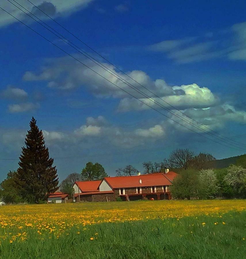 Pokojiky Na Vetrne Malsin Zewnętrze zdjęcie